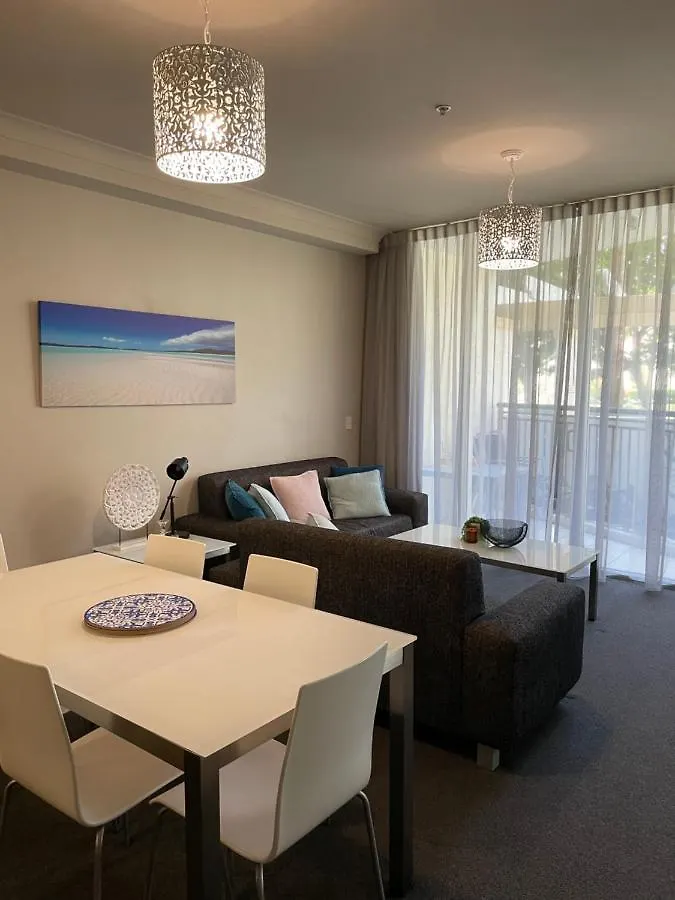 Milhaven At Chevron Renaissance Tower Apartment Gold Coast