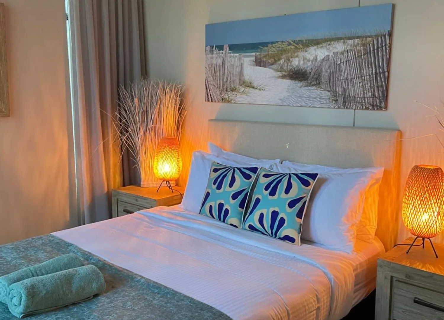 Milhaven At Chevron Renaissance Tower Apartment Gold Coast